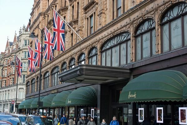 Two Harrods workers face jail for attacking homeless man (51), who died later